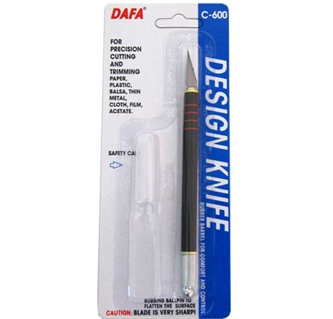 Нож макетный DAFA C-600 с пластиковой ручкой