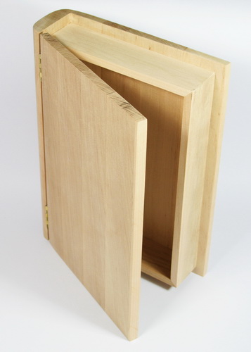 Дерев'яна скринька "Книга", 19,5х25,5 см 