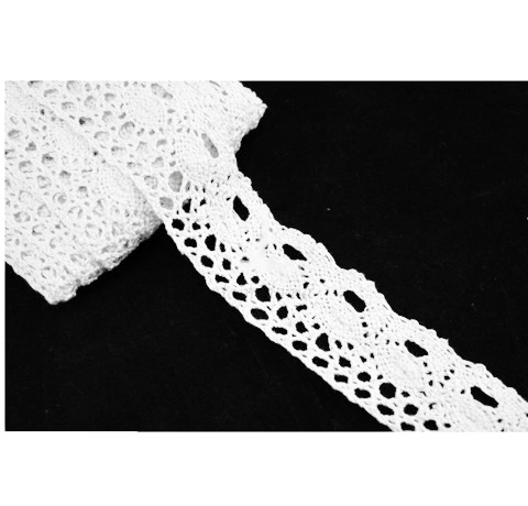 Кружевная лента, Белая-16013, ширина - 4 см, 1 метр
