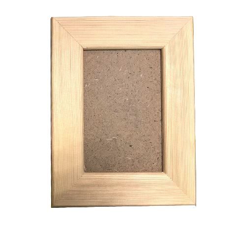 Деревянная рамка со стеклом, ширина 4 см, вставка 10х15 см