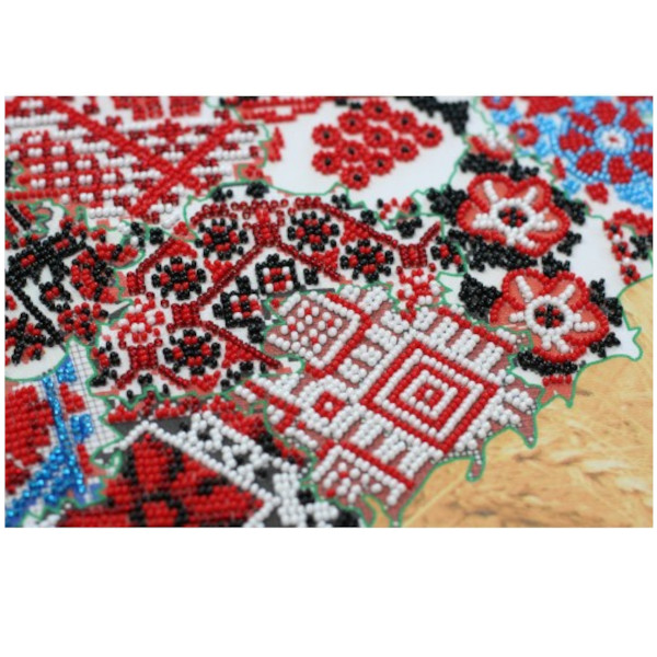 Набор для вышивки бисером на натуральном художественном холсте «Вишитая Украина» (45х31 см) - фото 3