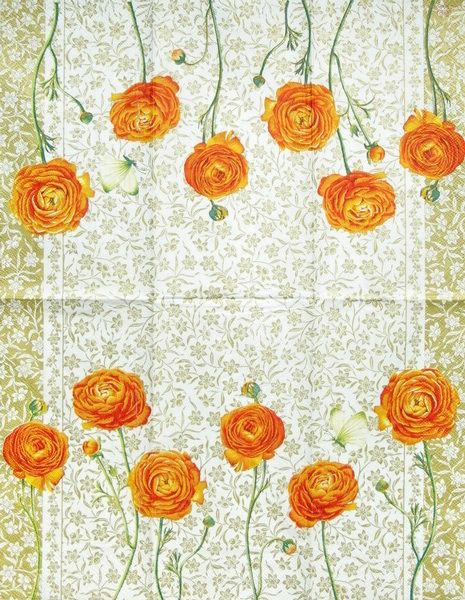 Салфетка Цветы и золотой орнамент