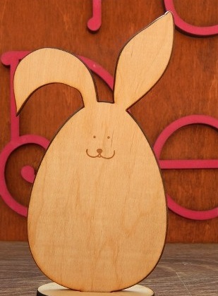 Дерев'яна фігурка Пасхальний кролик, товщина 4 мм. 