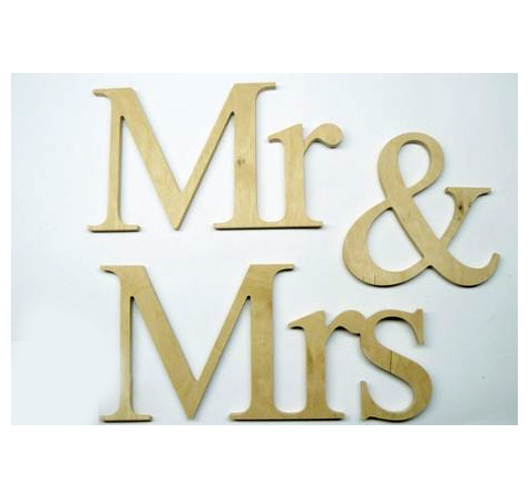 Напис з дерева "Mr & Mrs", 72х15 см 