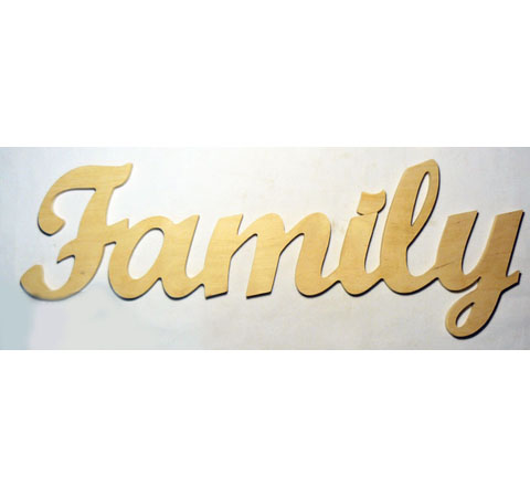 Надпись из дерева «Family», 58х20 см
