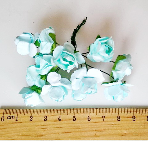 Паперові трояндочки Ніжно-блакитні, D-15 мм, 12 шт/уп. 